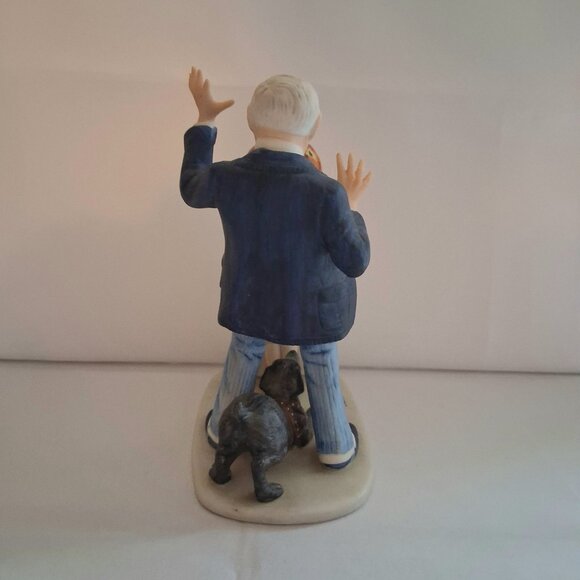 Vintage 1980 Norman Rockwell "Trick or Treat" Figurine - Picture 4 of 10